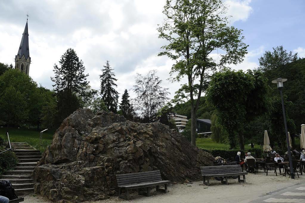 Schlangenbader Hof